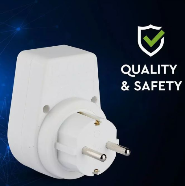 ADAPTER SA ŠUKO UTIČNICOM I PRENAPONSKOM ZAŠTITOM