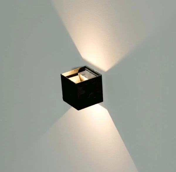 ZIDNA LAMPA 5W ČETVRTASTA BRIDGELUX ČIP 4000K  – IP65 – CRNA